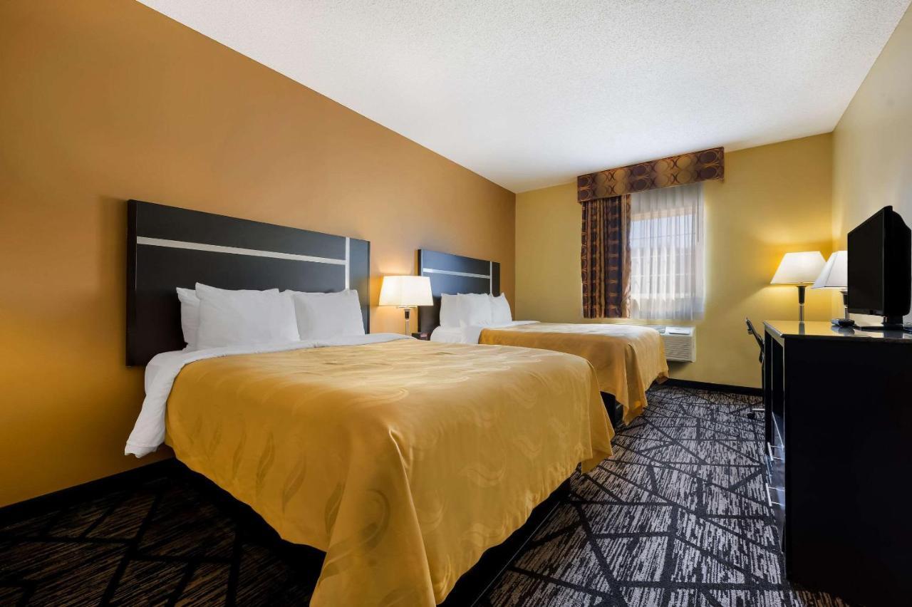 Hotel Quality Payne I-59 Exit 222 2*